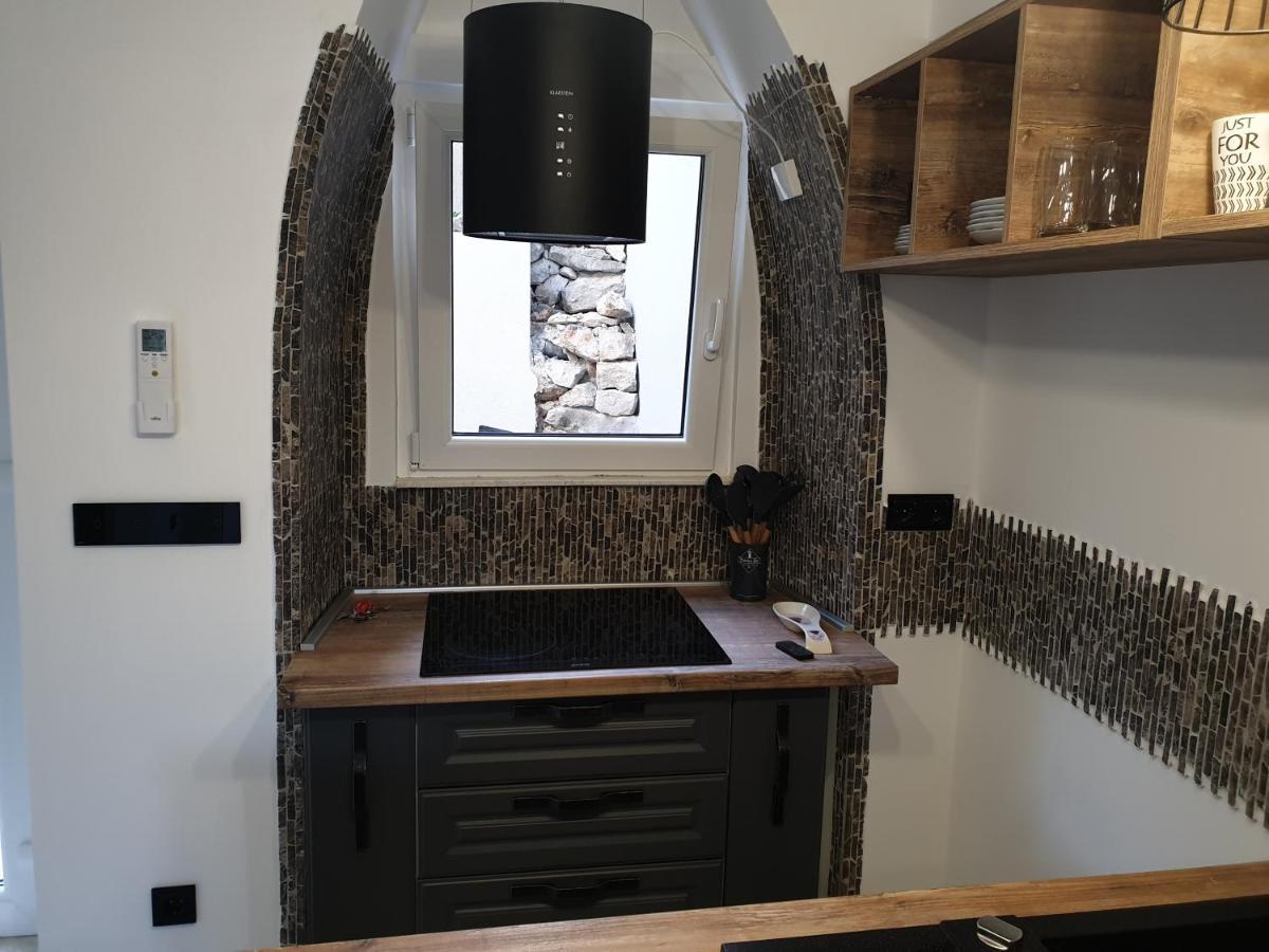 Ferienwohnung Castel Mali Lošinj Exterior foto