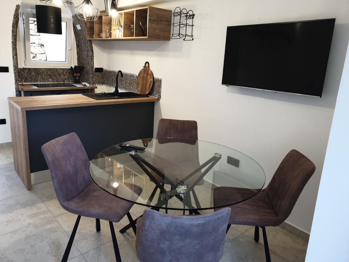 Ferienwohnung Castel Mali Lošinj Exterior foto