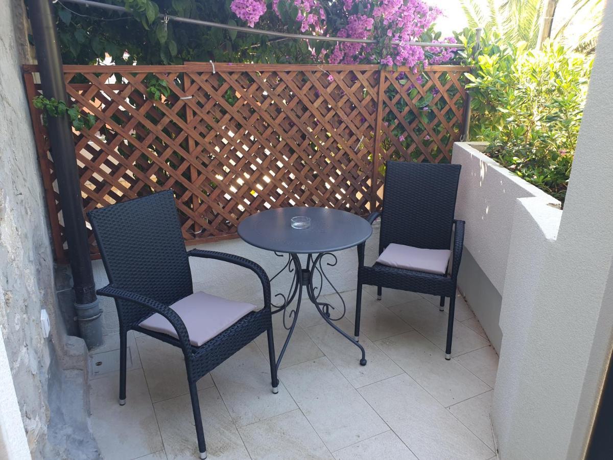 Ferienwohnung Castel Mali Lošinj Exterior foto