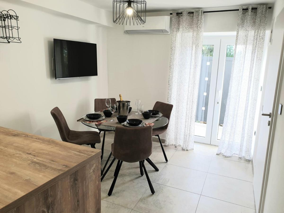 Ferienwohnung Castel Mali Lošinj Exterior foto